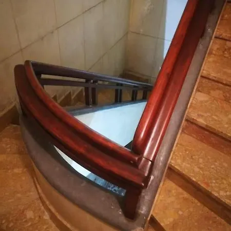 Damarte A Due Passi Dal Politeama Palermo