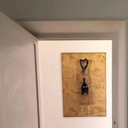 Damarte A Due Passi Dal Politeama *