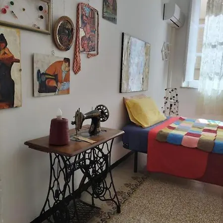 Damarte A Due Passi Dal Politeama Apartament *